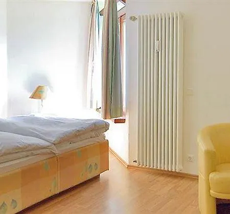 Ξενοδοχείο με διαμερίσματα Hotel-apart 3*