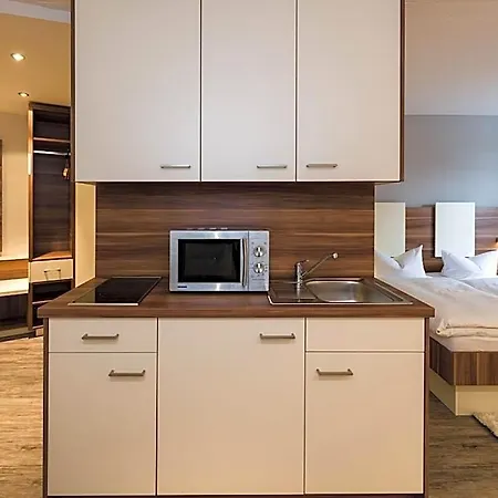 Lägenhetshotell Hotel-apart 3*
