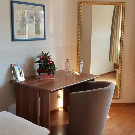Hotel-apart 3* München