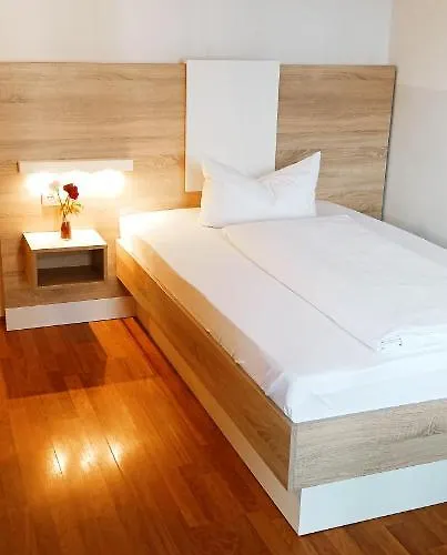 Hotel-apart 3* München