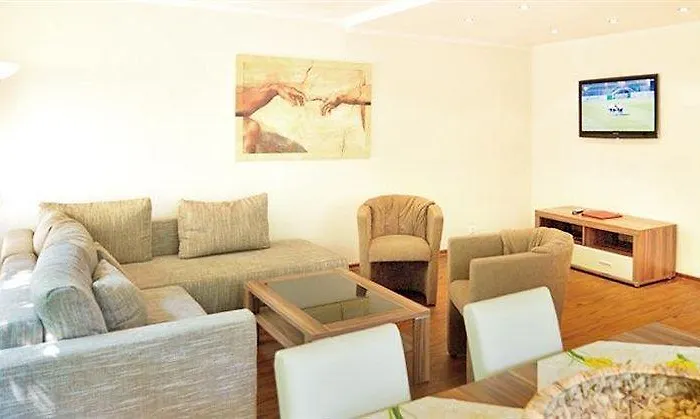 Aparthotel Hotel-apart