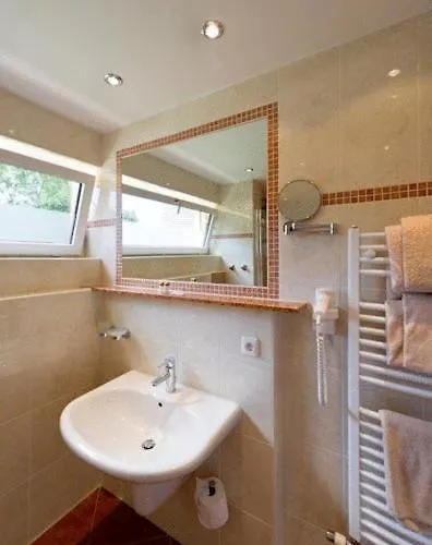 Aparthotel Hotel-apart 3*