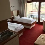 فندقية سنترال 3*